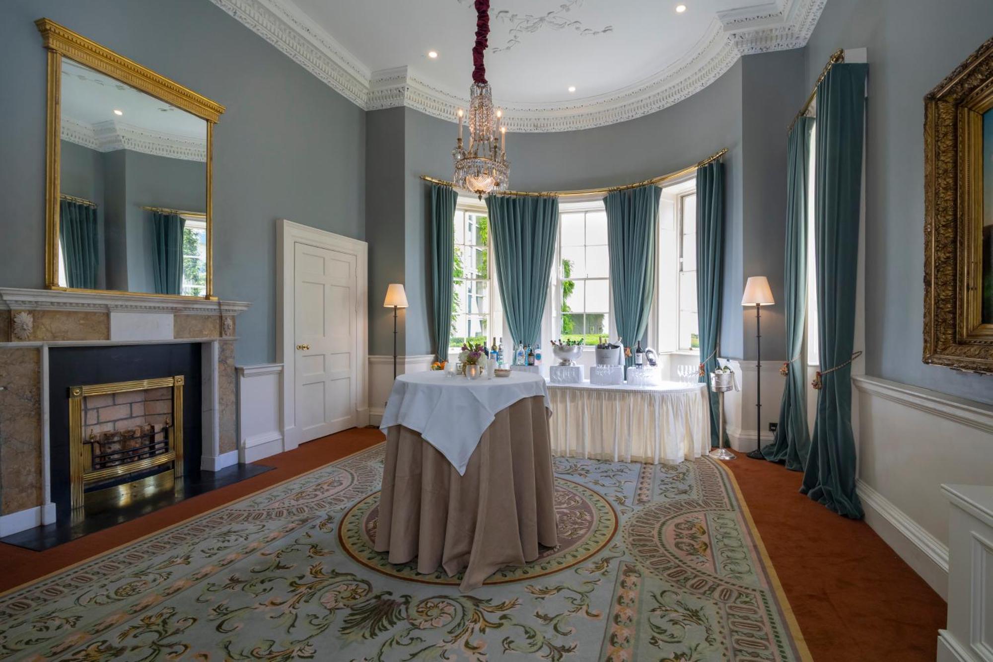 The Merrion Hotel Dublin Exterior foto